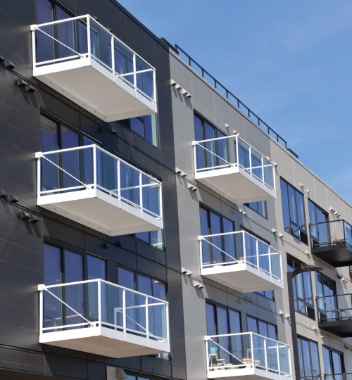 Levante_Balconies_GlassPanel-White-min